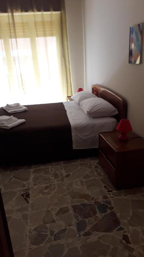 Lucy Home Lussuoso appartamento Recanati mare Giardini Naxos Esterno foto